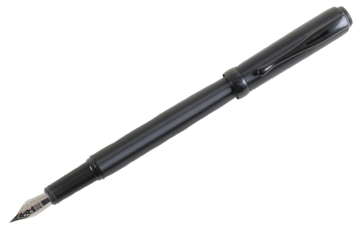 Black Ribbed Fountain Pen by Dalaco