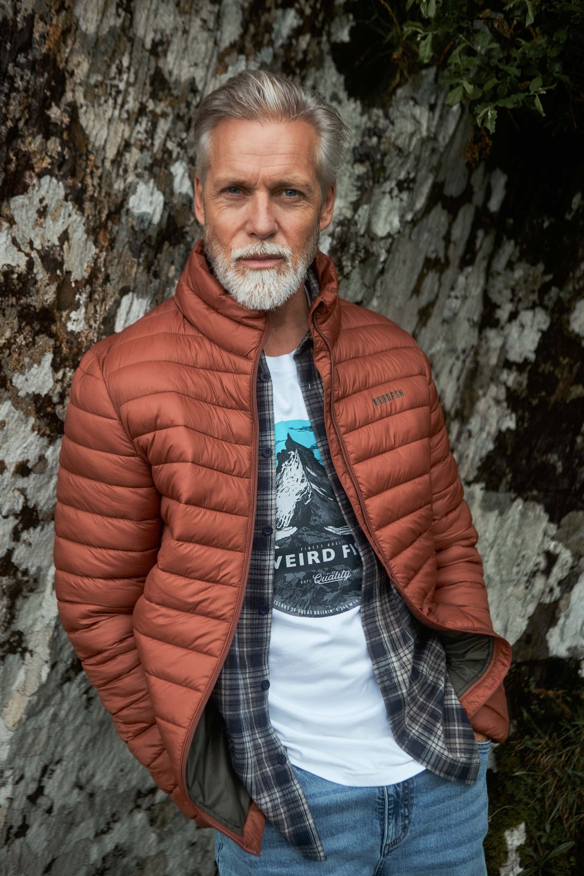 Weird Fish Crantock Lightweight Showerproof Padded Jacket in Conker