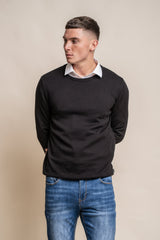 KN101 Crewneck Jumper - Black