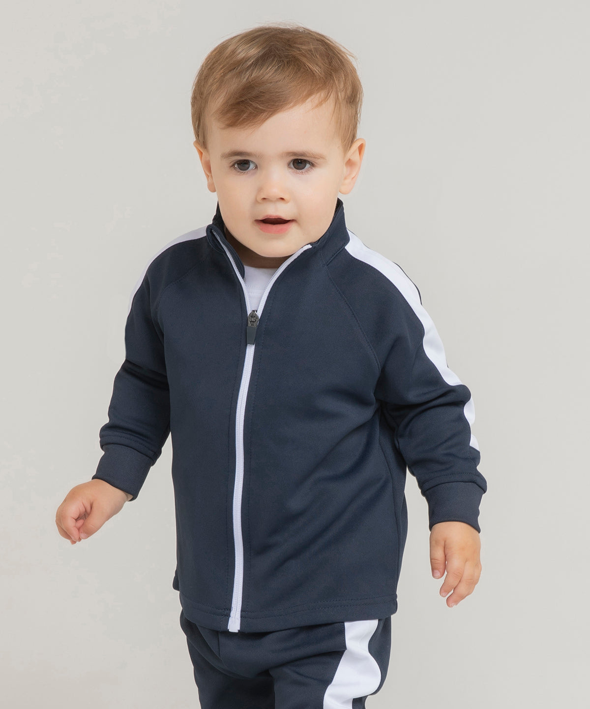 Larkwood Track Top LW820