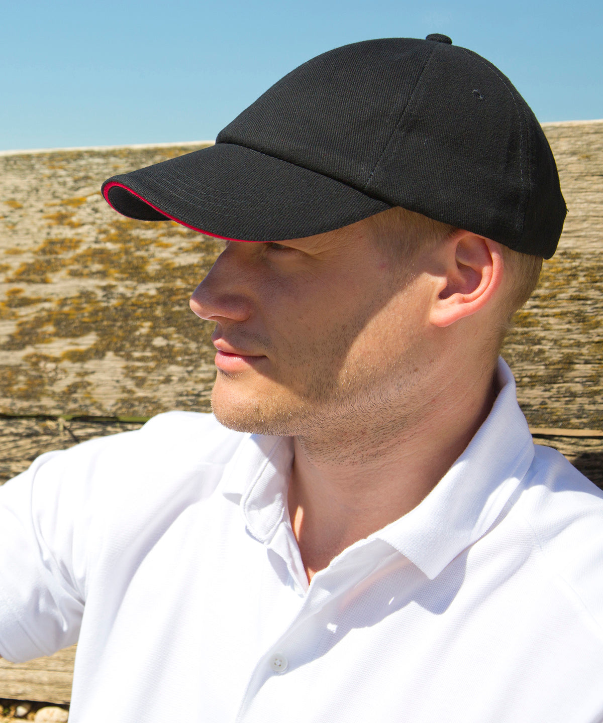 Result Low-profile heavy brushed cotton cap with sandwich peak RC24P - Black/Red