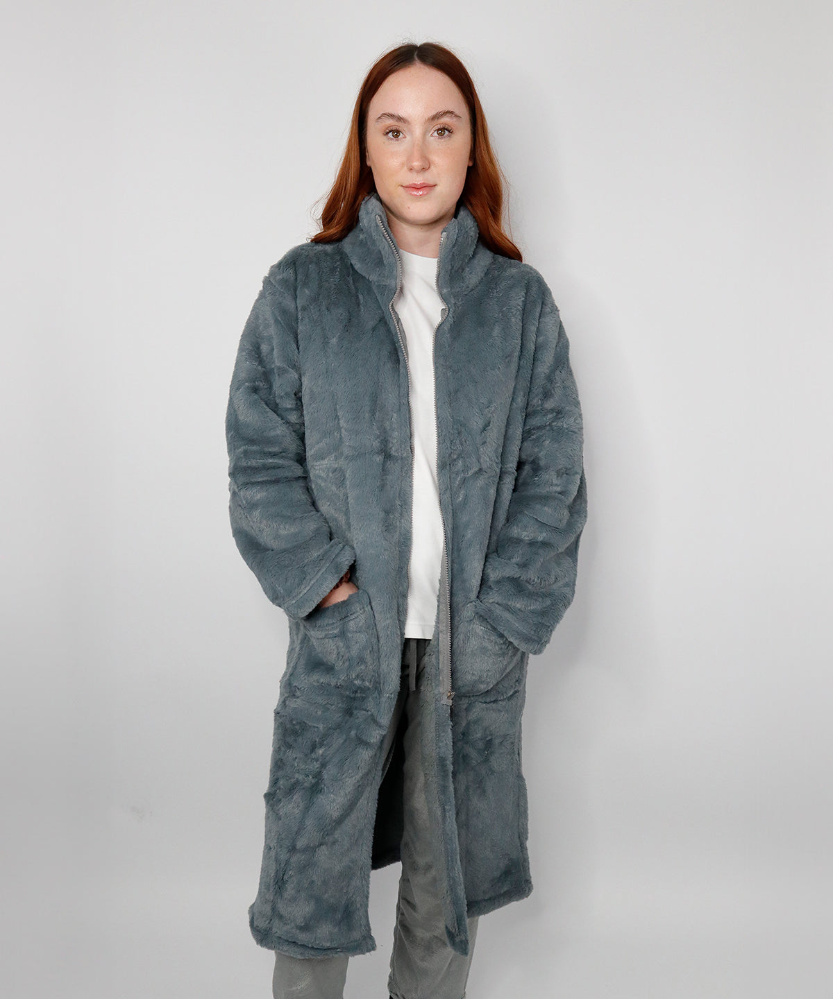 Ribbon - Luxury eskimo faux fur zipped gown