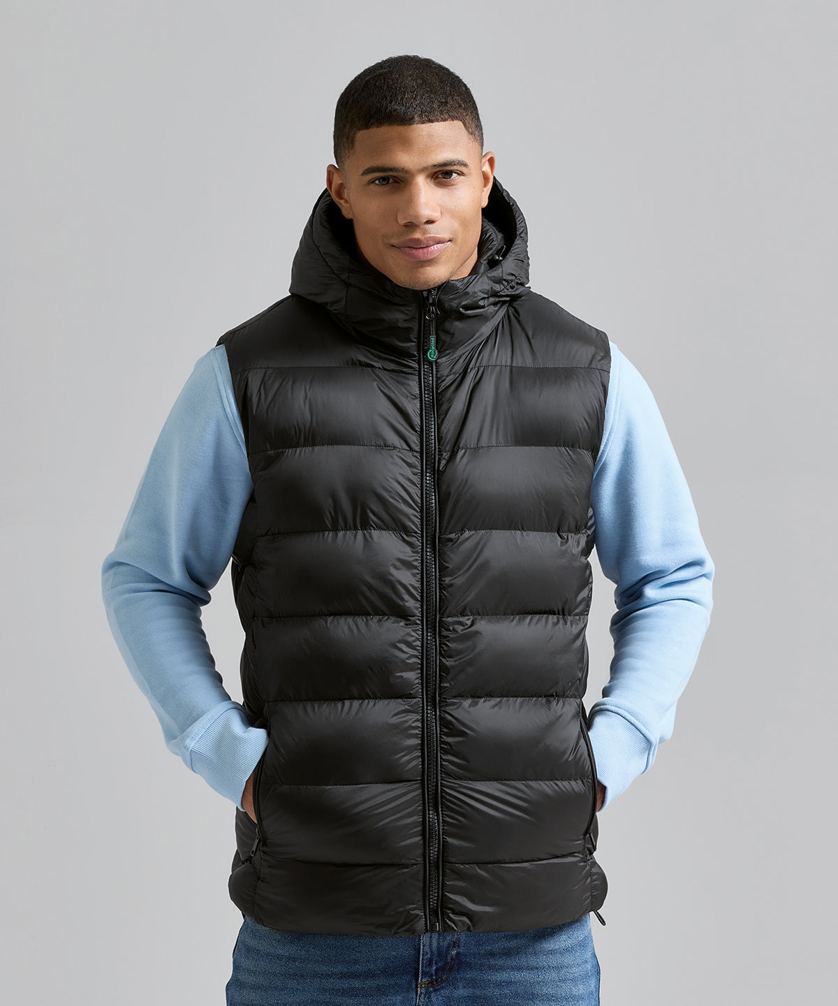 2786 - Solitude recycled hooded bodywarmer
