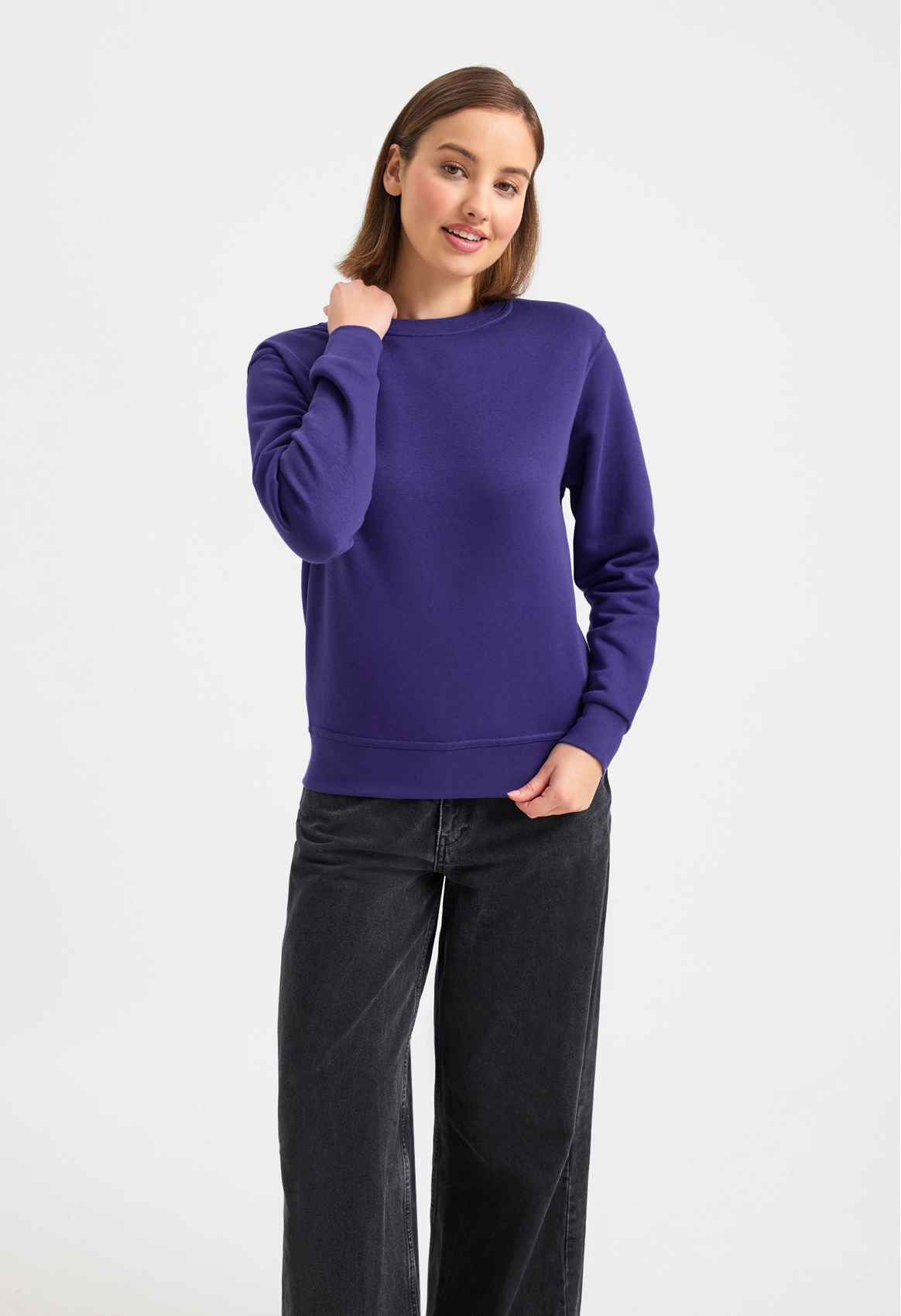 Uneek Ladies Deluxe Crew Neck Sweatshirt UC211