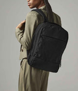 Quadra Q-Tech Charge Convertible Backpack QD990