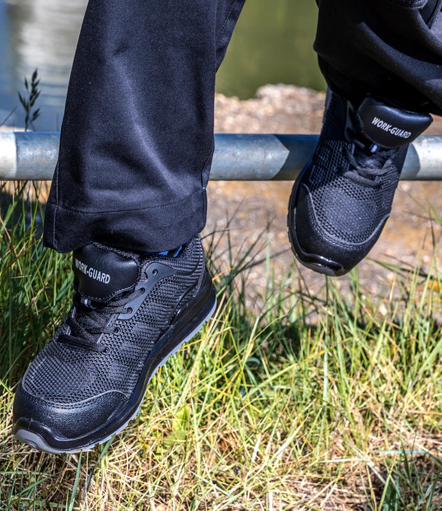 Result Work-Guard All Black Safety Trainers RS456
